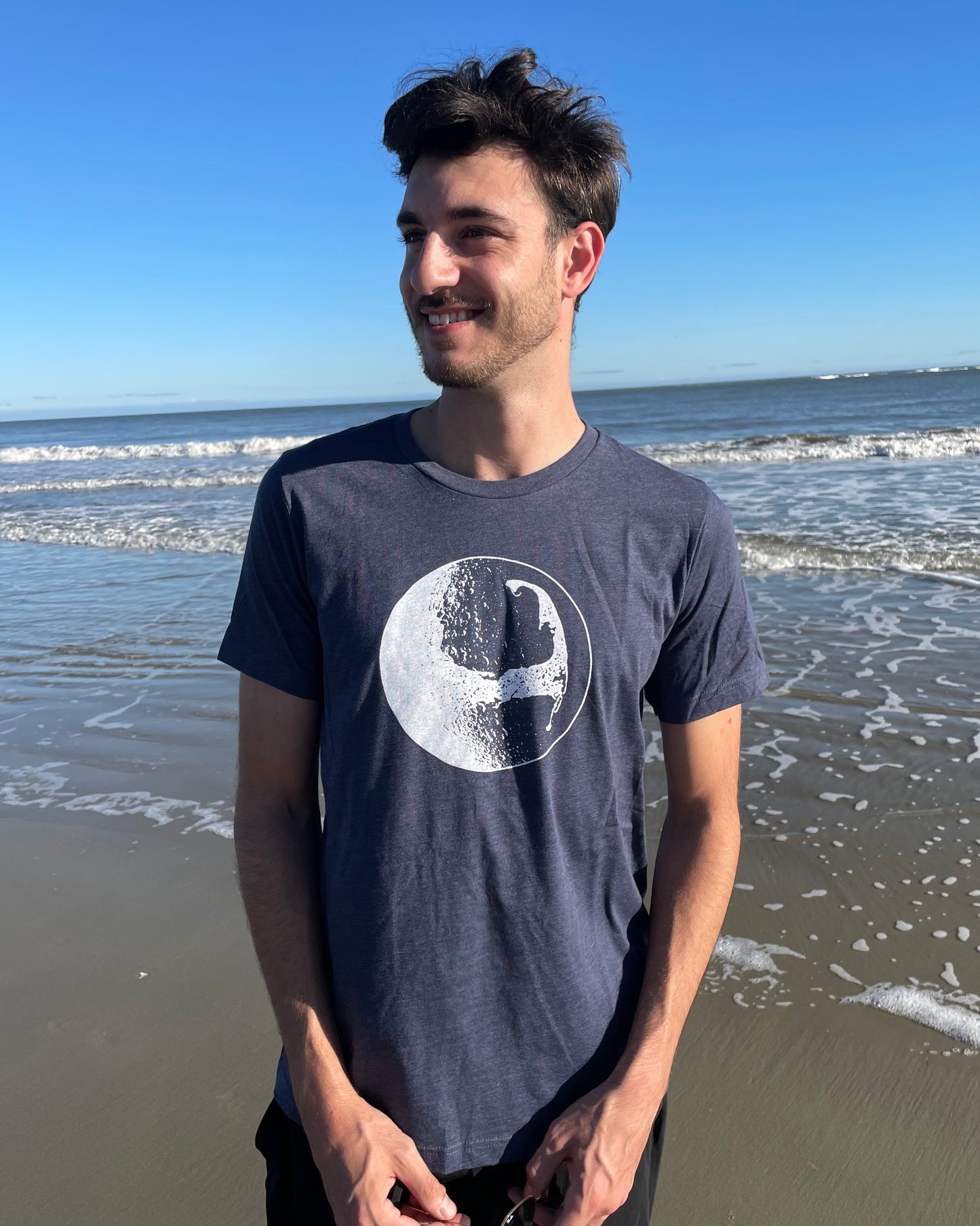 Cape Moon Tee moon