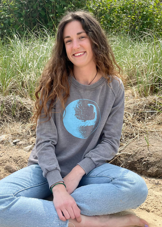 Cape Moon Pullover